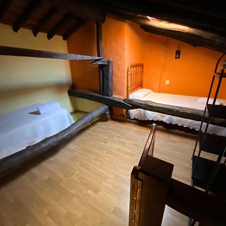 קנדלריו Apartamentos Rurales La Antigua Fonda מראה חיצוני תמונה