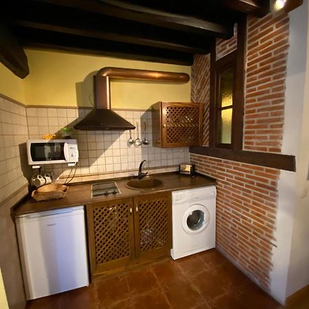 קנדלריו Apartamentos Rurales La Antigua Fonda מראה חיצוני תמונה