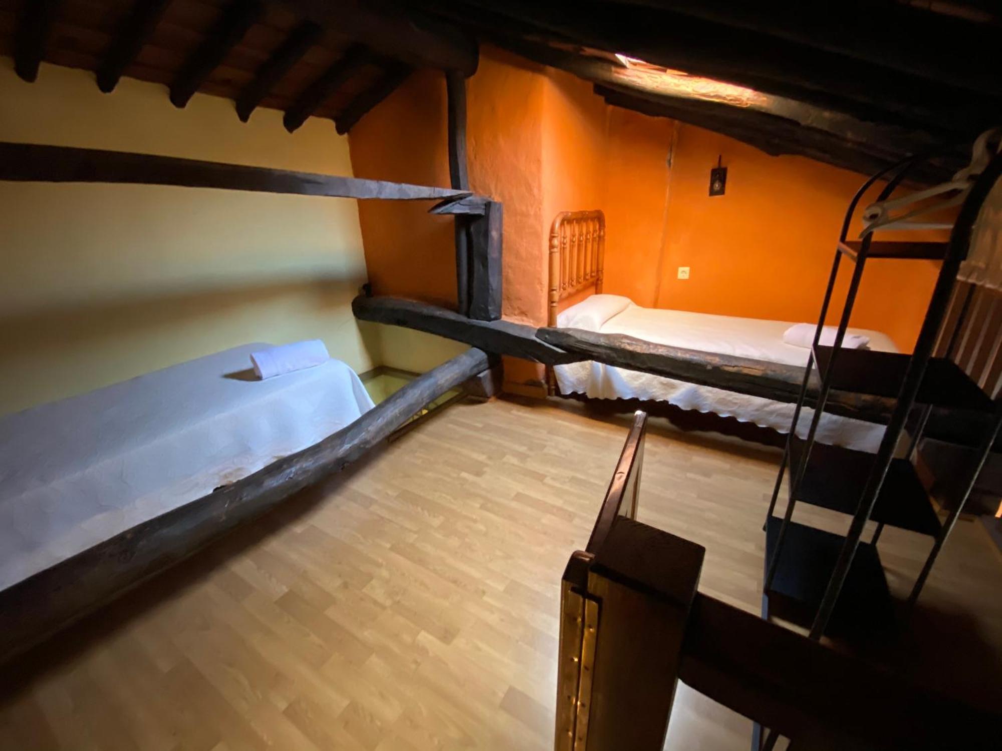 קנדלריו Apartamentos Rurales La Antigua Fonda מראה חיצוני תמונה