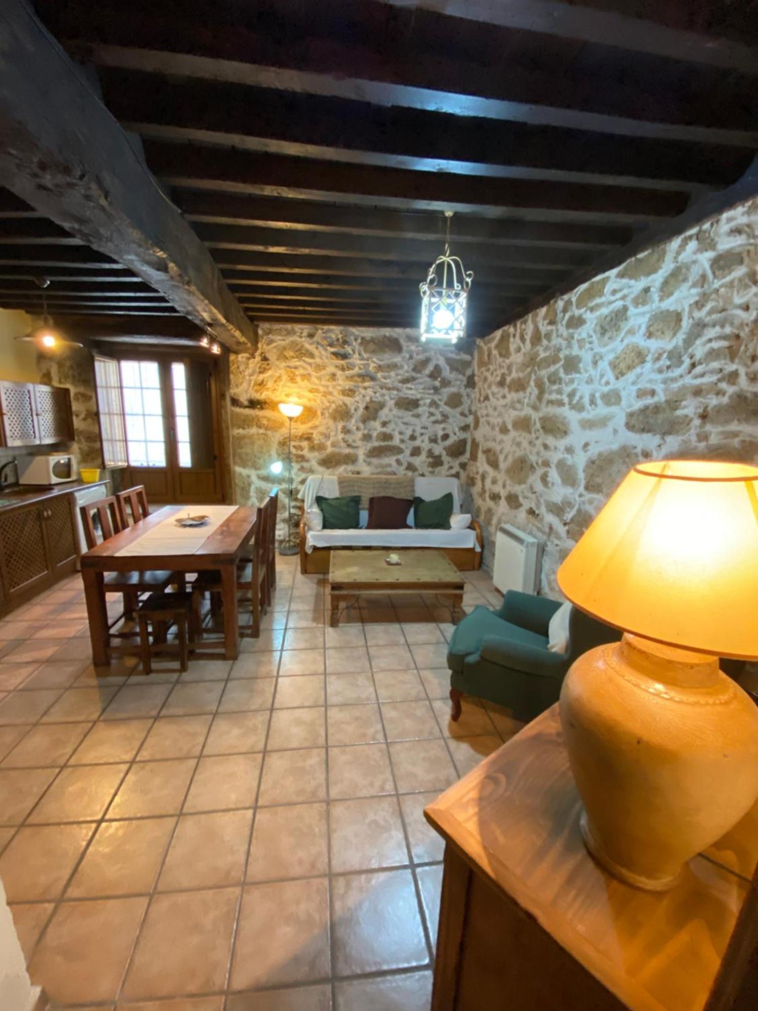 קנדלריו Apartamentos Rurales La Antigua Fonda מראה חיצוני תמונה